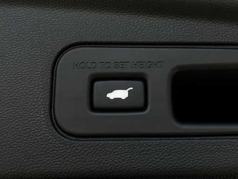 Certified 2025 Acura MDX FWD w/ Technology Package image 32