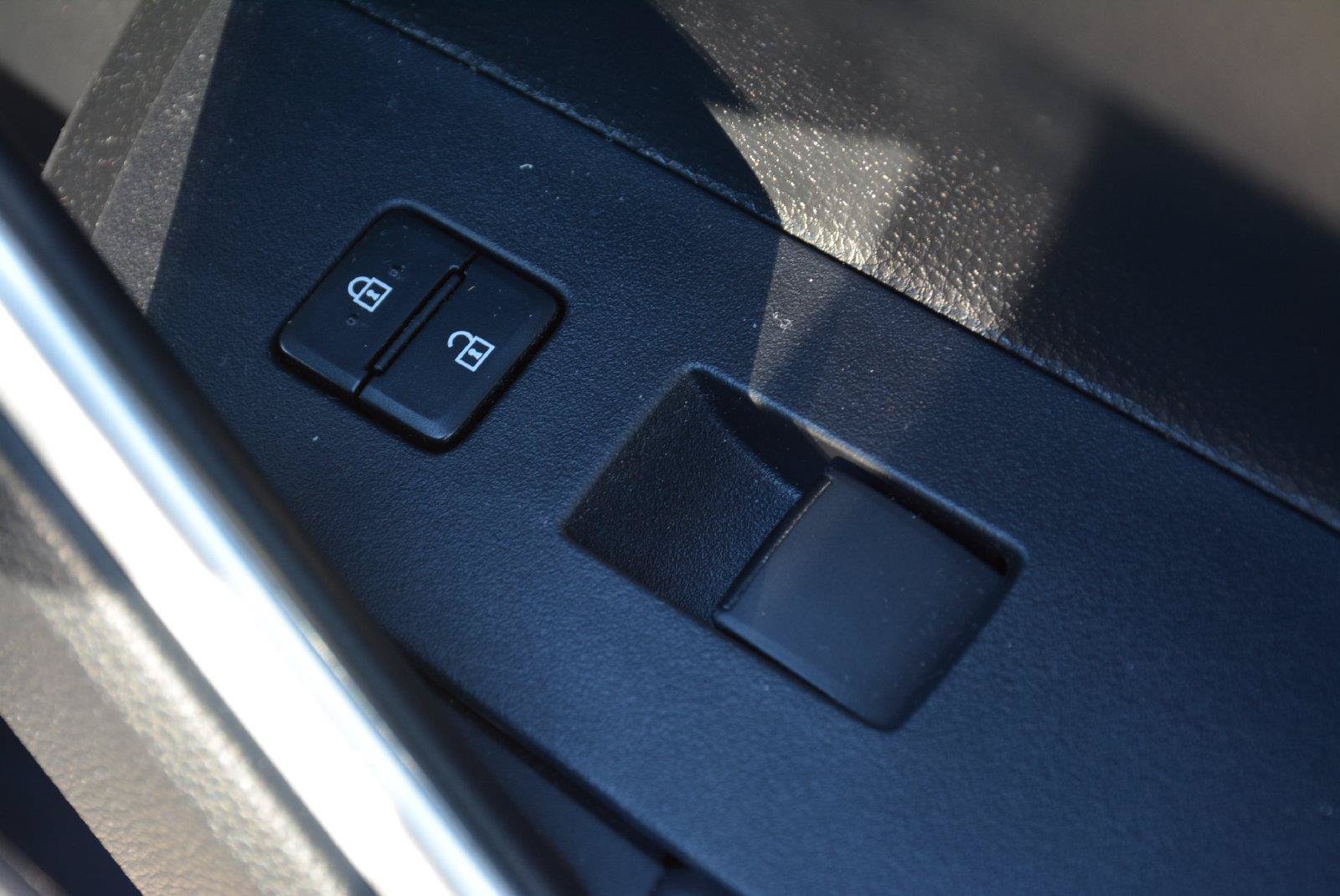 Used 2024 Toyota Corolla Cross AWD Hybrid image 22
