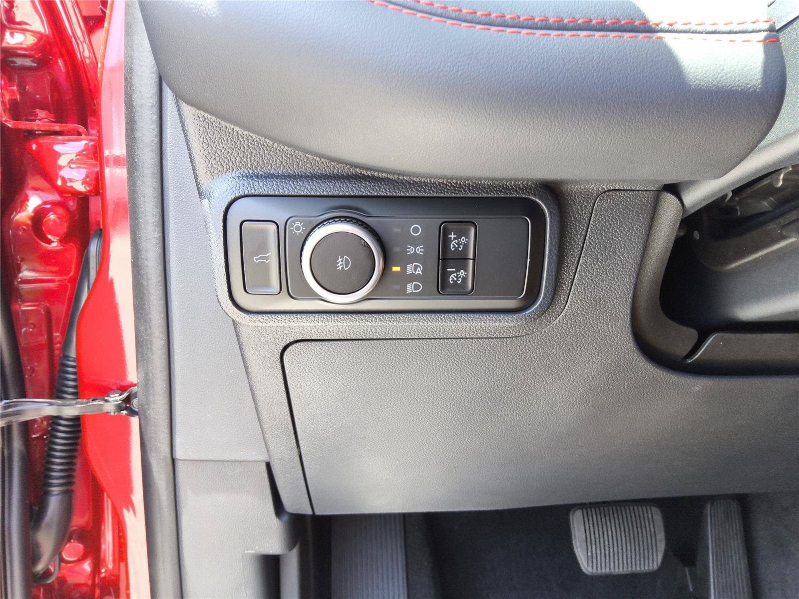 New 2026 Ford Explorer ST-Line w/ Premium Package RWD image 22