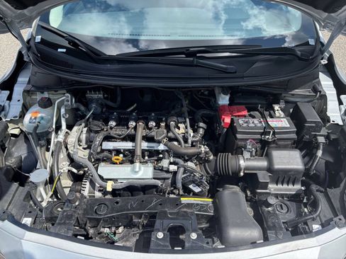 Used 2025 Nissan Versa SV FWD image 30