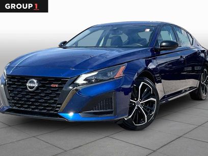 Used 2024 Nissan Altima 2.5 SR