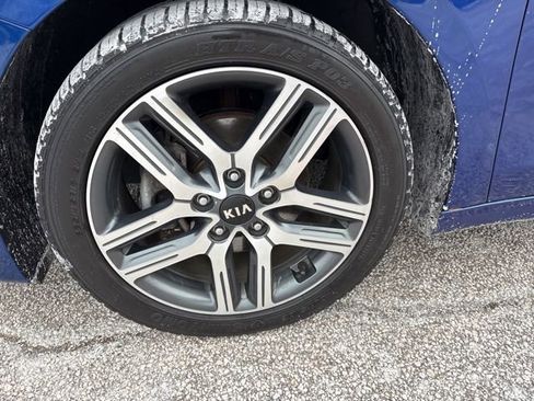 Used 2019 Kia Forte S image 9