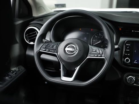 Used 2024 Nissan Kicks SV FWD image 27