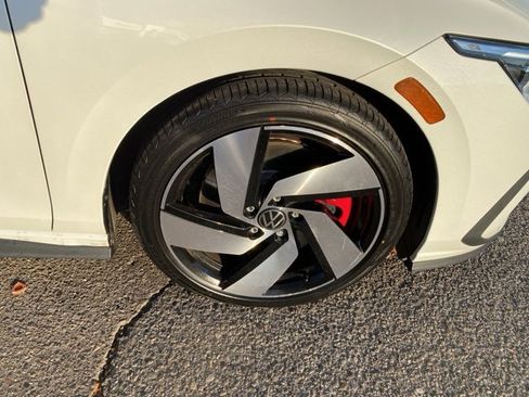 Used 2024 Volkswagen GTI S image 13