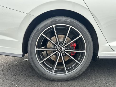 New 2026 Volkswagen Jetta GLI Autobahn image 33