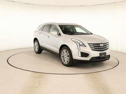 Used 2019 Cadillac XT5 Premium Luxury FWD image 10
