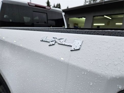 New 2025 GMC Sierra 1500 SLT w/ SLT Premium Plus Package image 10