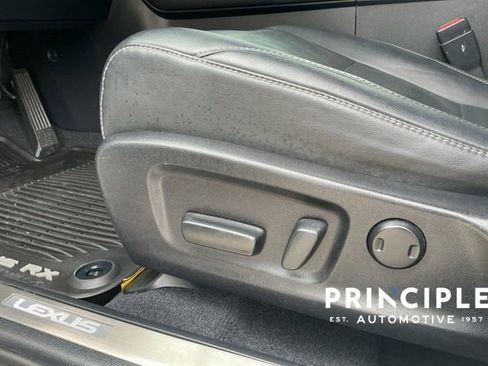 Used 2018 Lexus RX 350L FWD w/ Accessory Package image 24