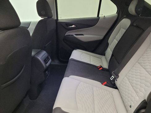 Used 2019 Chevrolet Equinox LS w/ LS Convenience Package FWD image 18