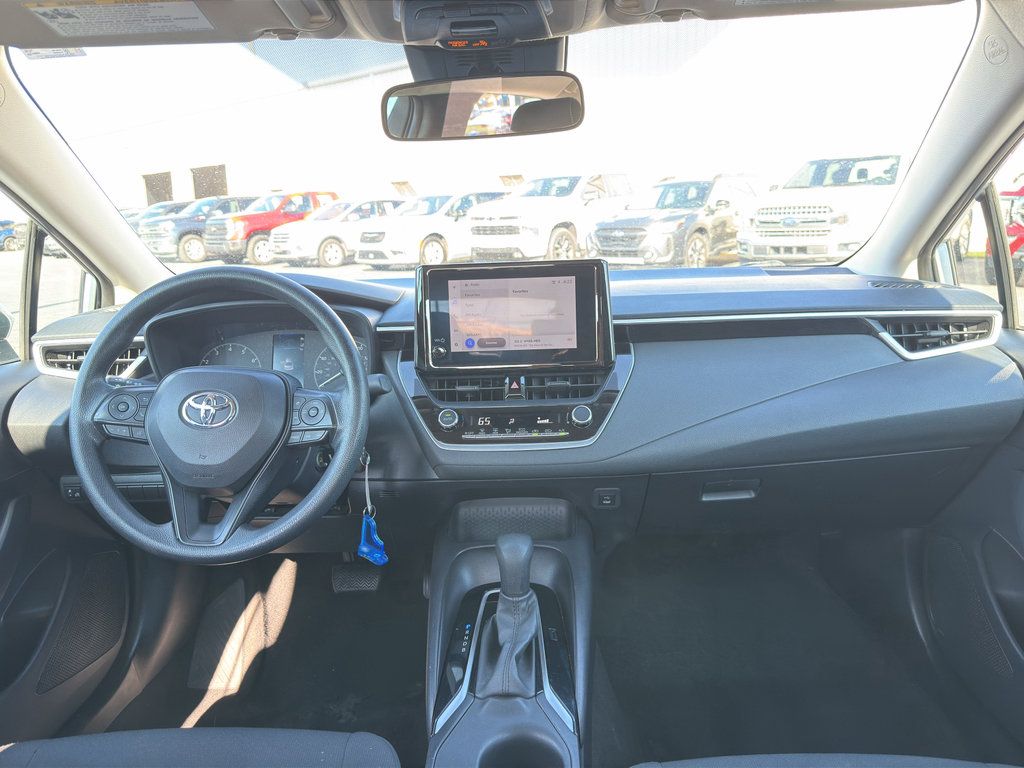 Used 2024 Toyota Corolla LE FWD image 10