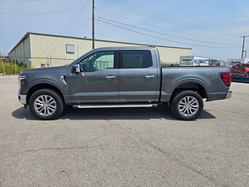 Used 2025 Ford F150 Lariat w/ Equipment Group 501A Mid AWD/4WD image 6