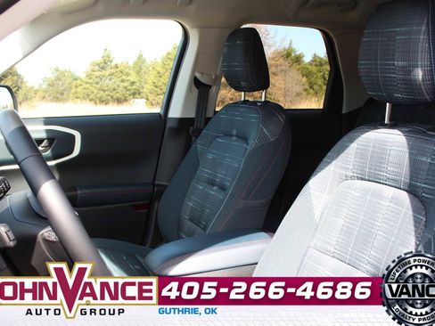 Used 2024 Ford Bronco Sport Heritage w/ Heritage Convenience Package image 26