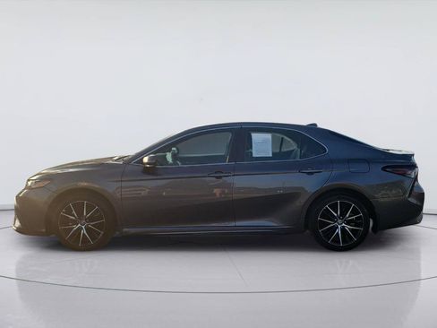 Used 2024 Toyota Camry SE FWD image 2