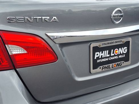Used 2016 Nissan Sentra S FWD image 29