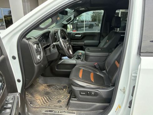 Used 2020 GMC Sierra 1500 AT4 w/ AT4 Premium Package AWD/4WD image 6
