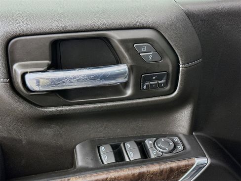 Used 2022 GMC Sierra 1500 Denali w/ Denali Reserve Package image 18