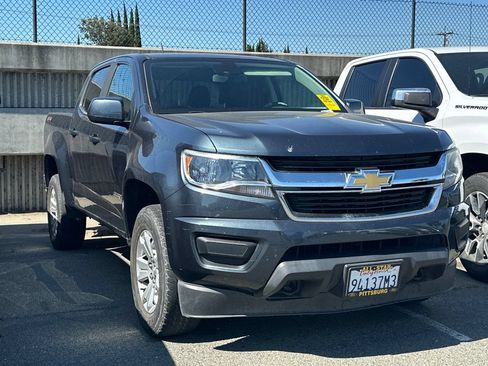 Used 2019 Chevrolet Colorado LT w/ Safety Package AWD/4WD image 2