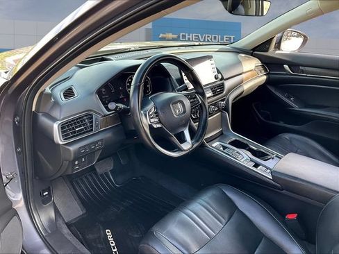 Used 2022 Honda Accord Touring image 19