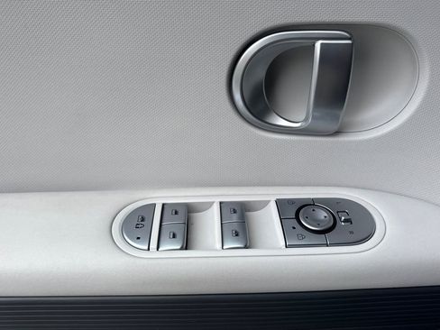 Certified 2024 Hyundai Ioniq 5 SEL RWD image 11