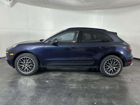 Used 2018 Porsche Macan AWD/4WD image 5