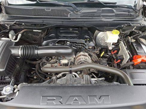 Used 2021 RAM 1500 Laramie AWD/4WD image 30