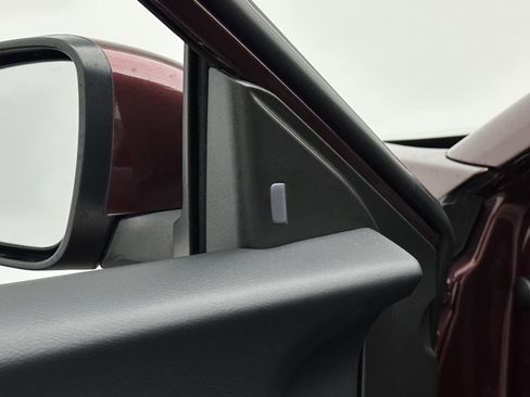 Used 2025 Nissan Sentra SV image 23