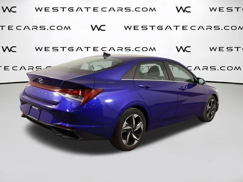 Used 2023 Hyundai Elantra Limited image 41