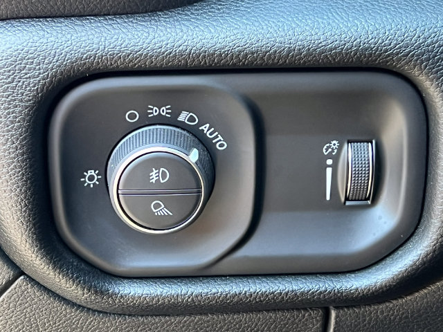Used 2022 RAM 1500 Big Horn RWD image 21