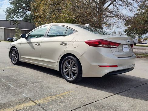Used 2018 Hyundai Elantra SEL w/ Cargo Package image 6