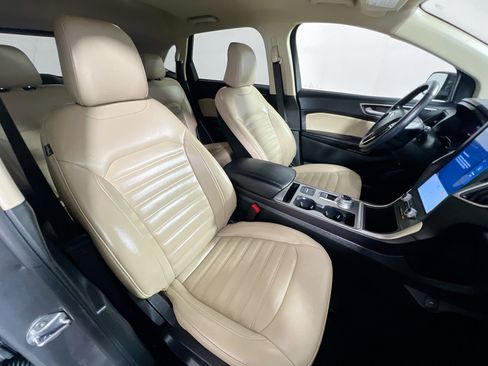 Used 2024 Ford Edge SEL image 31