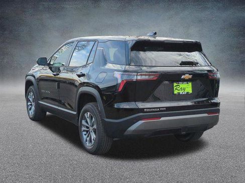 New 2026 Chevrolet Equinox LT w/ Convenience Package II image 6