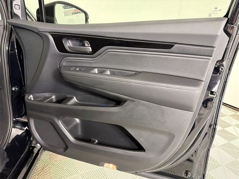 Used 2026 Honda Odyssey Touring image 16