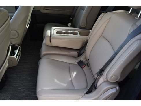 Used 2024 Honda Odyssey Touring image 15