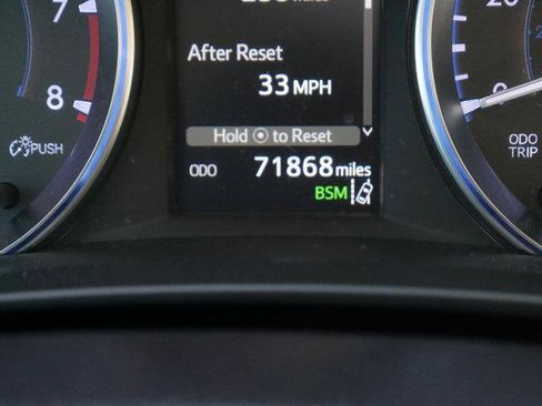 Used 2019 Toyota Highlander Limited Platinum image 37