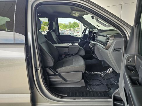 Used 2025 Ford F150 XLT w/ Equipment Group 301A Standard AWD/4WD image 12