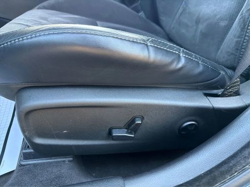 Used 2016 Dodge Charger R/T Scat Pack w/ Technology Group image 33