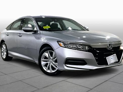 Used 2019 Honda Accord LX image 3