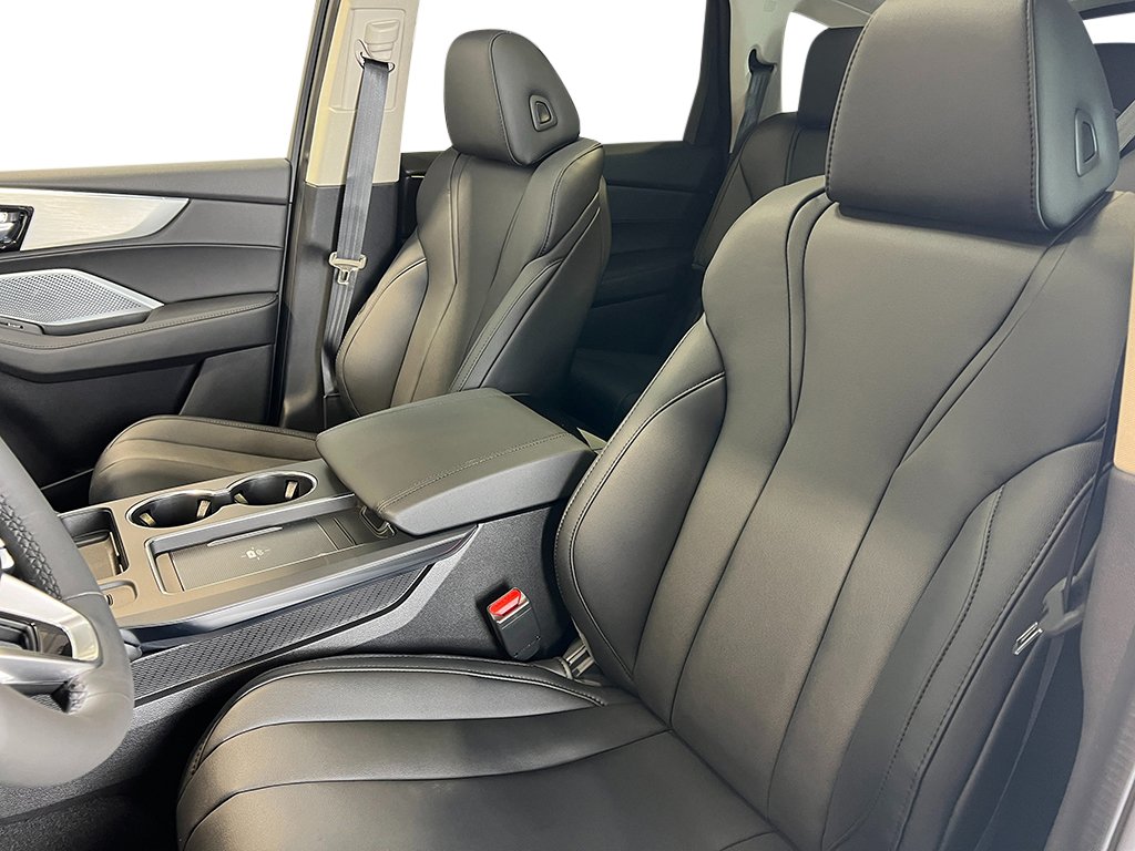 Used 2026 Acura MDX SH-AWD image 15