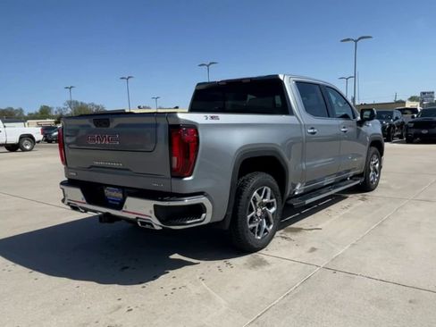 Used 2024 GMC Sierra 1500 SLT w/ SLT Premium Plus Package image 8