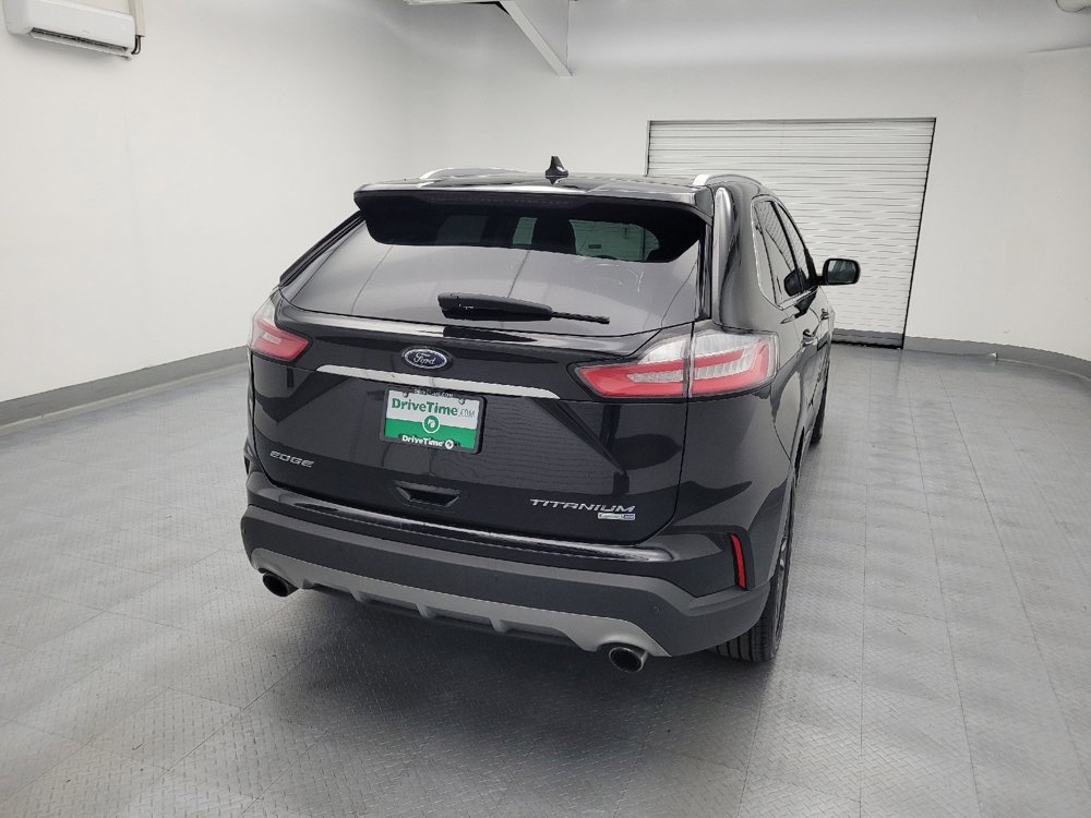 Used 2020 Ford Edge Titanium AWD/4WD image 7