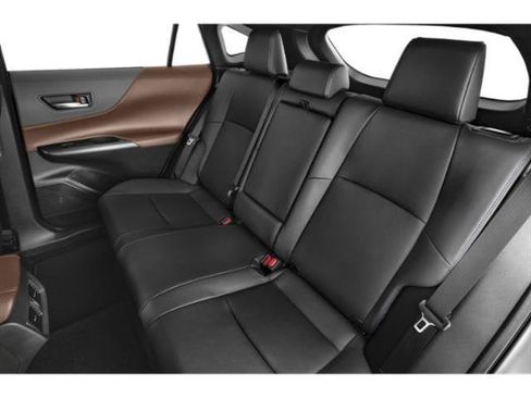 Used 2023 Toyota Venza XLE AWD/4WD image 13