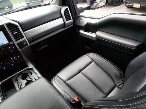 Used 2020 Ford F250 Lariat w/ Lariat Ultimate Package AWD/4WD image 11
