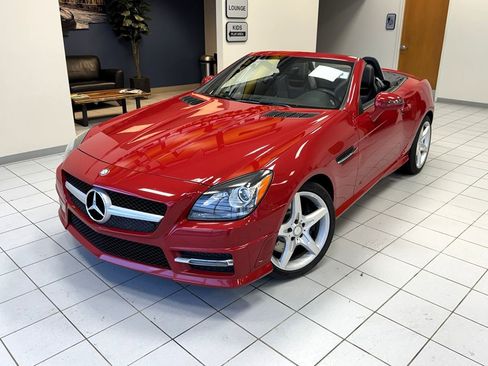 Used 2013 Mercedes-Benz SLK 250 w/ Premium I Pkg image 1