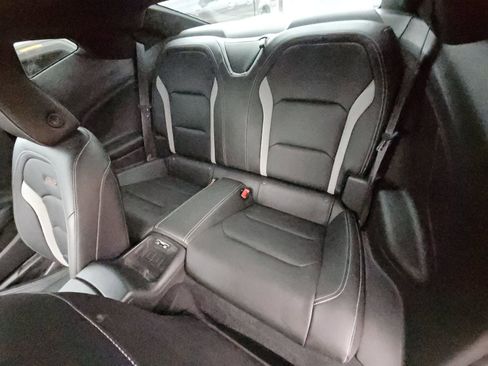 Certified 2021 Chevrolet Camaro SS image 19