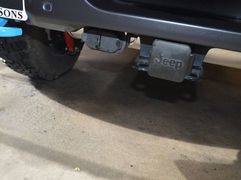 Used 2025 Jeep Wrangler Unlimited Rubicon 4xe w/ Safety Group image 27