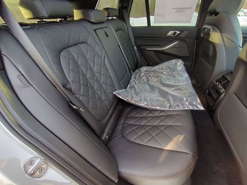 New 2026 BMW X5 xDrive40i AWD/4WD image 27