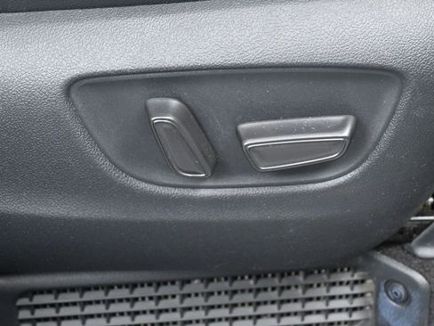 Used 2021 Toyota Sienna XSE w/ XSE Plus Package FWD image 35