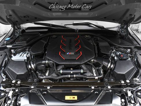 Used 2025 BMW M5 w/ Carbon Package image 55