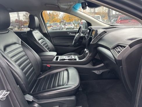 Used 2022 Ford Edge SEL image 10