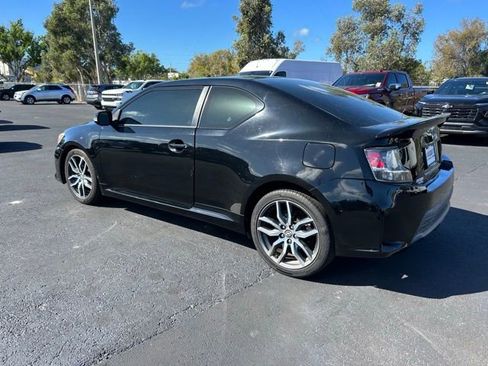 Used 2014 Scion tC image 4